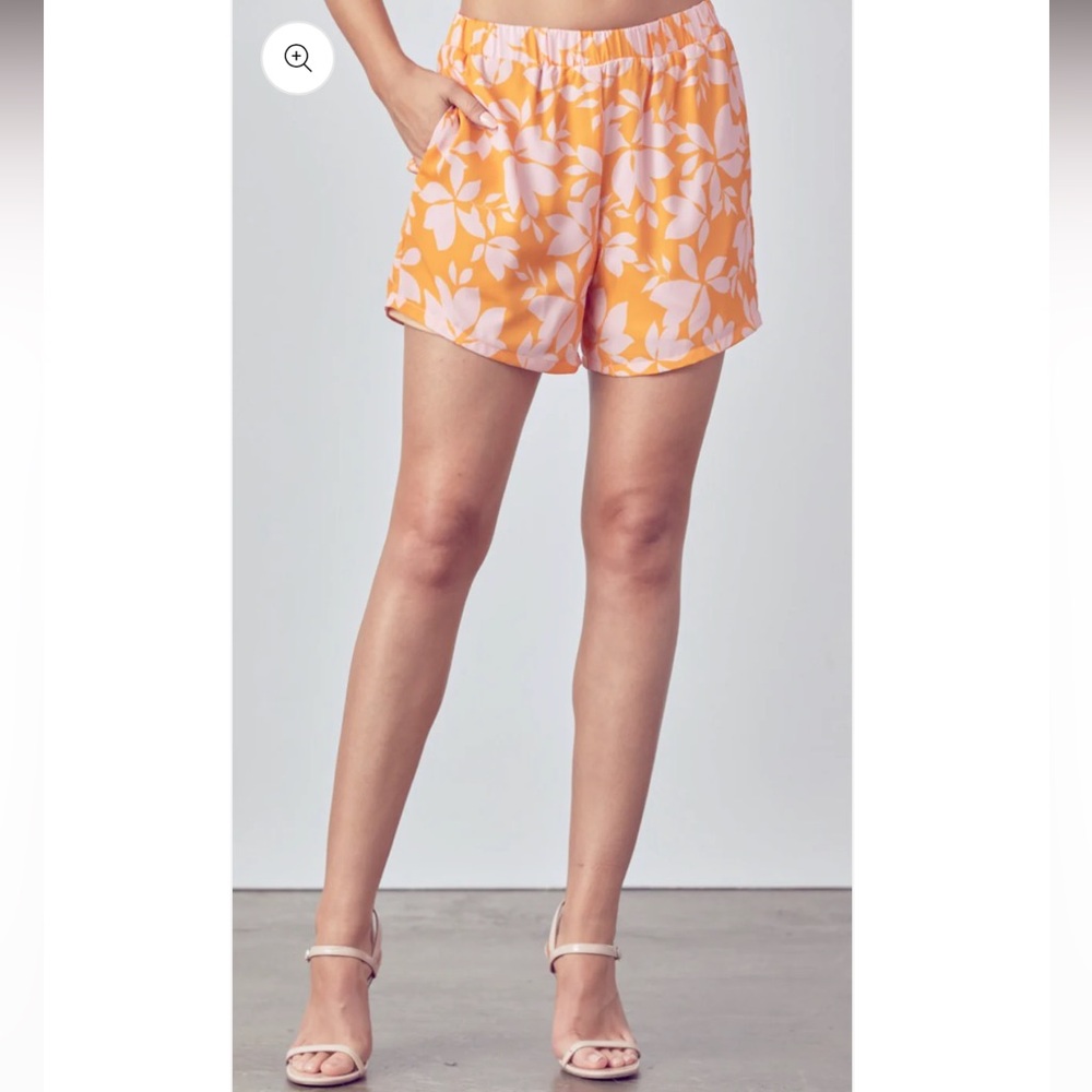 5/$25 Laurel & Jack Fore NEW orange floral shorts size large